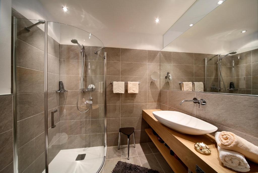 Appartement-Hotel Beatenhof Тироло Номер фото