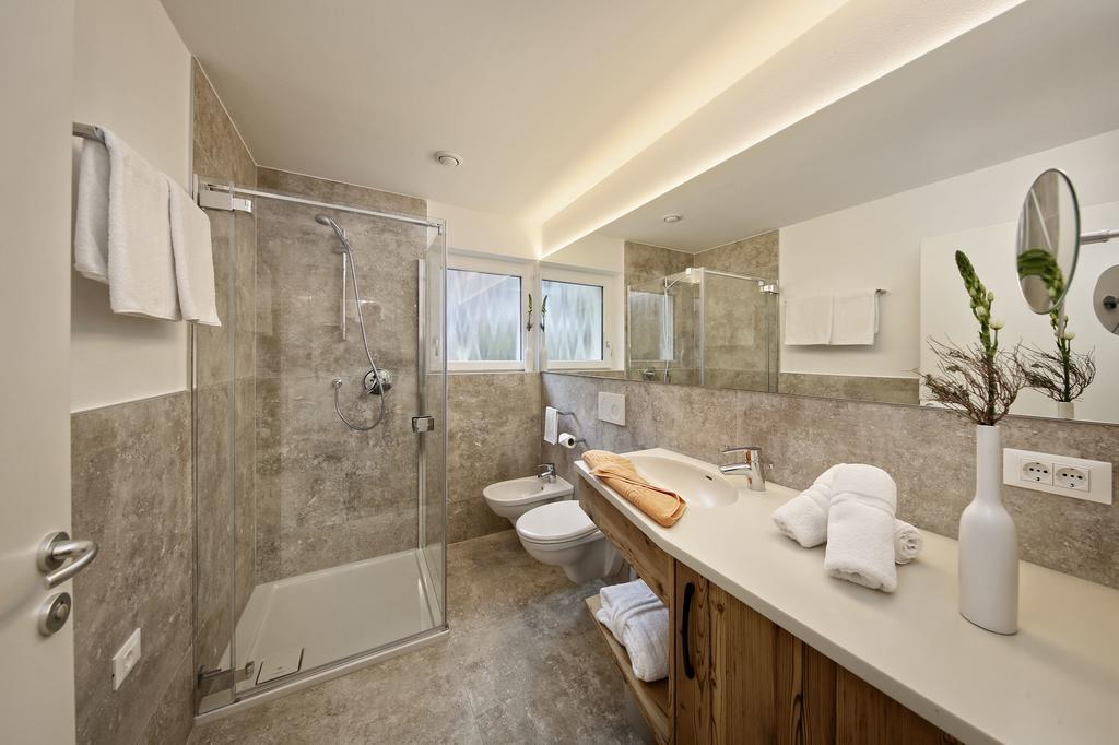 Appartement-Hotel Beatenhof Тироло Экстерьер фото