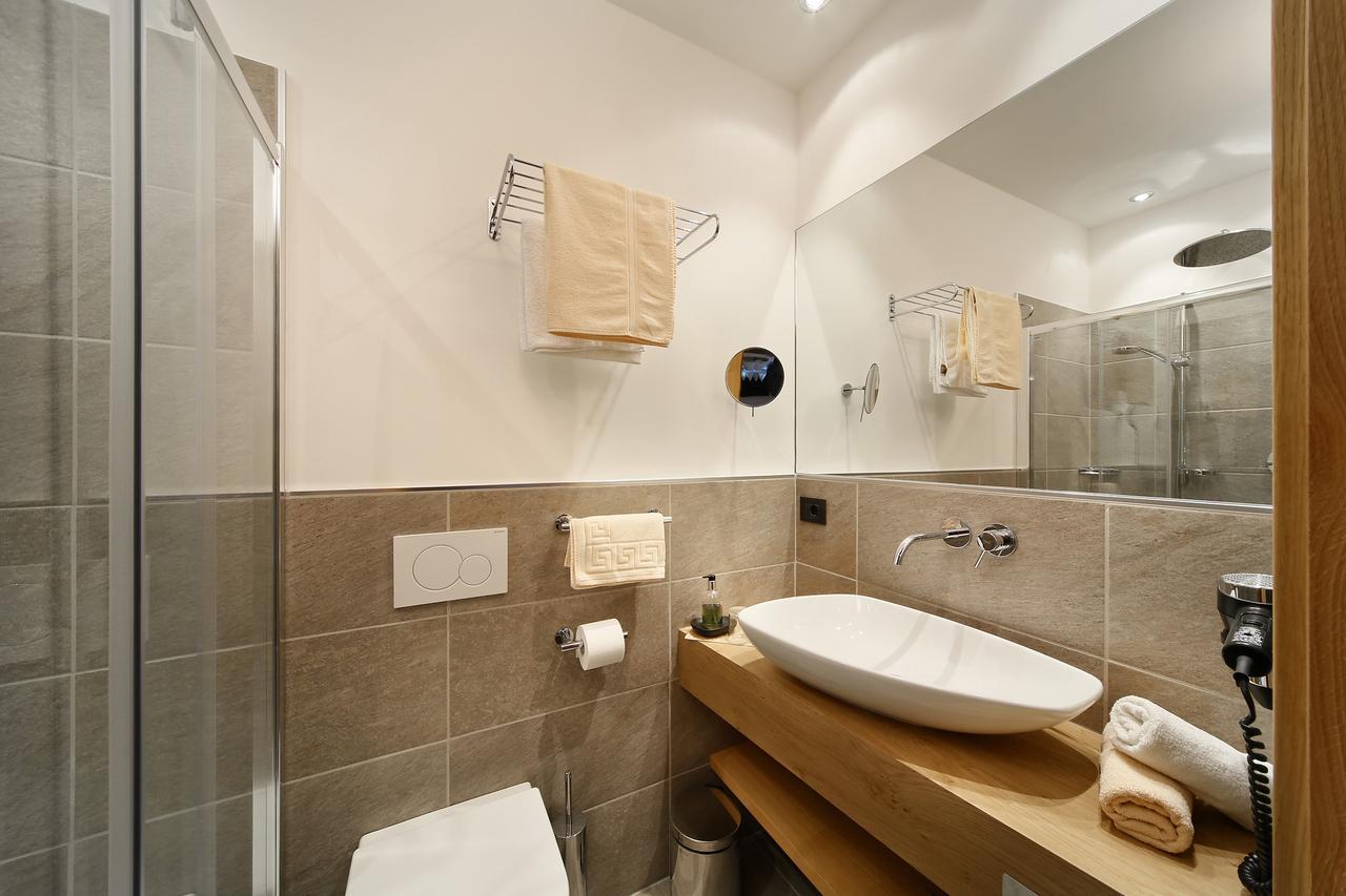 Appartement-Hotel Beatenhof Тироло Экстерьер фото